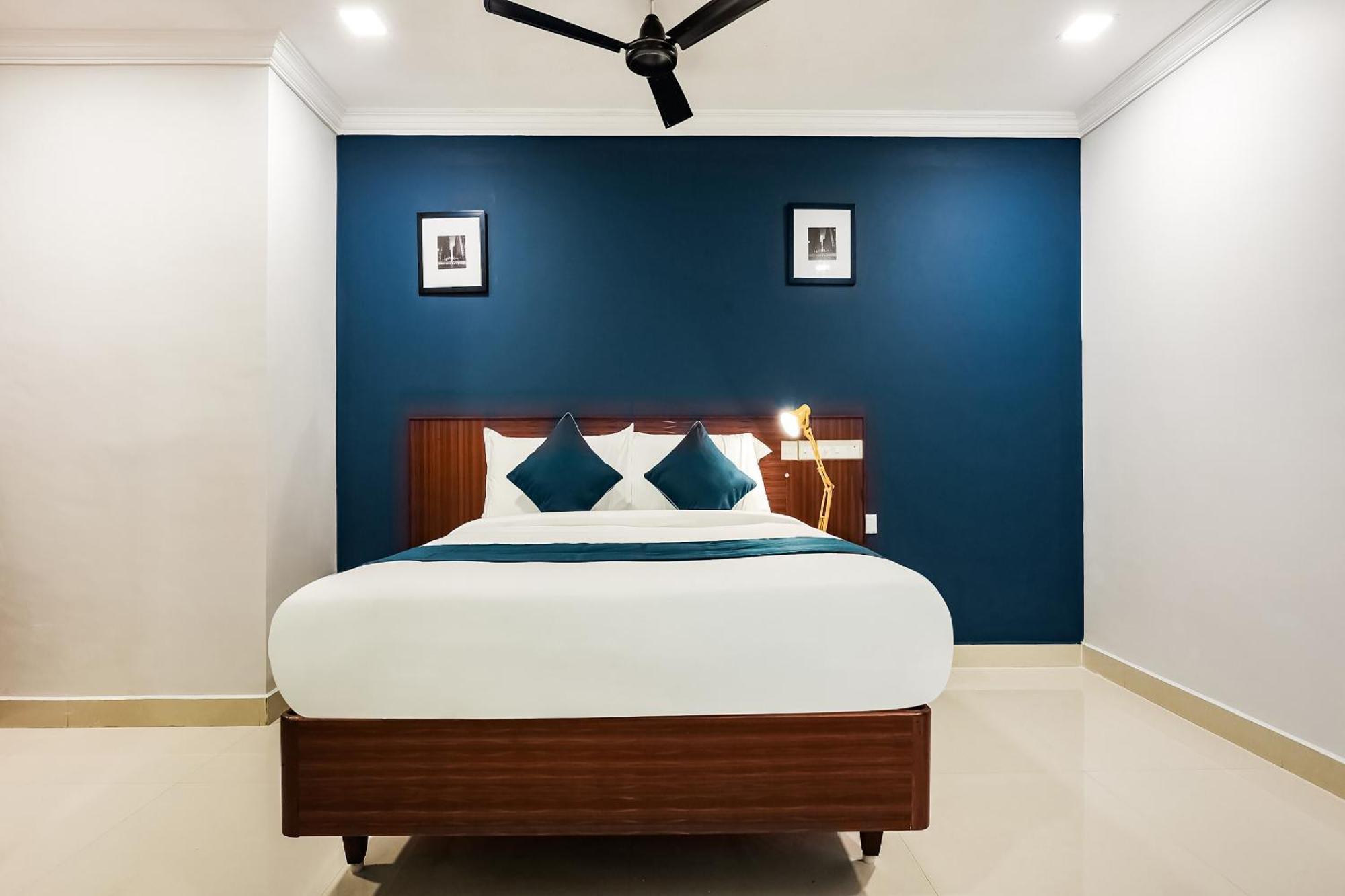 Mirage Residency Kochi Exterior foto